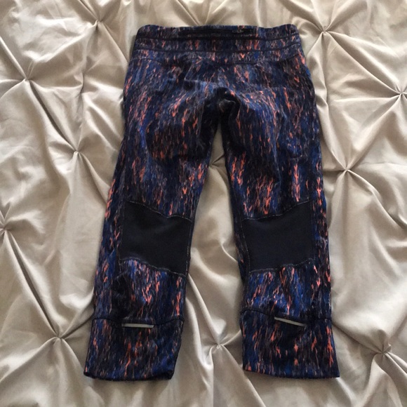 Athleta Capris Size XS - Picture 5 of 7